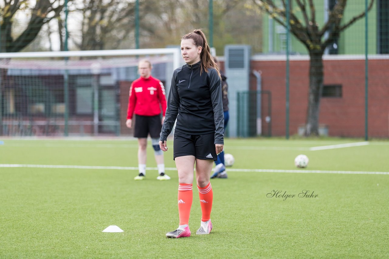 Bild 166 - Co-Trainerin der Frauen Nationalmannschaft Britta Carlson in Wahlstedt